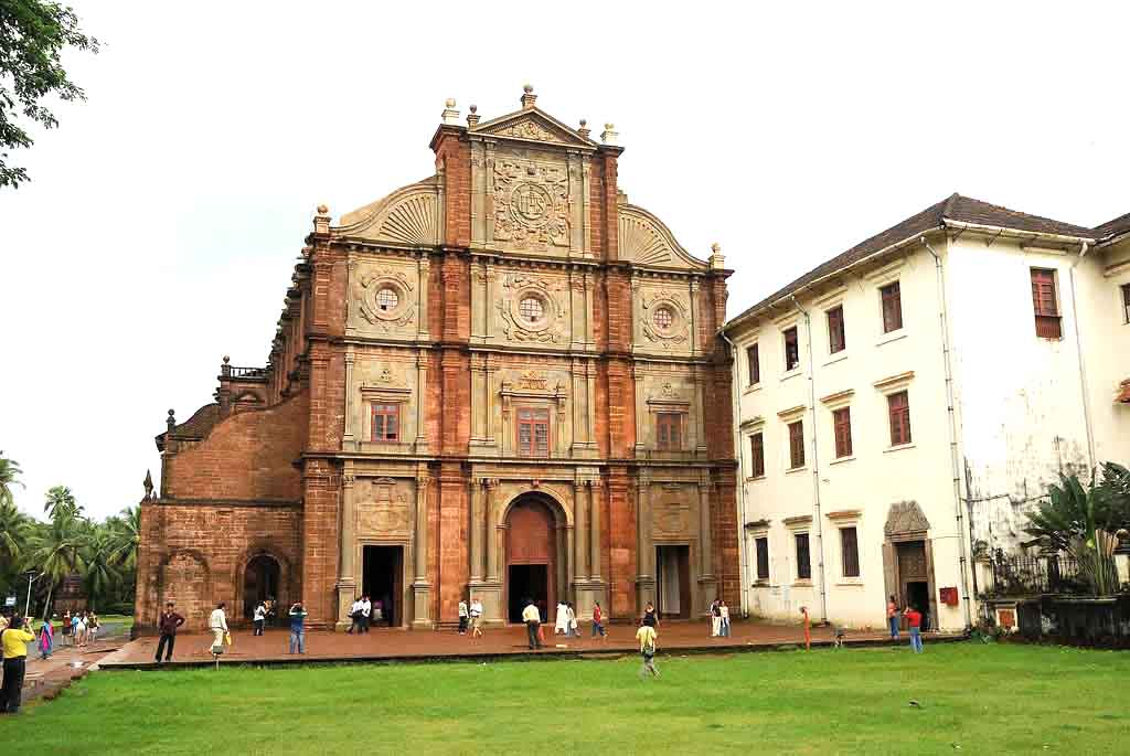 Basilica of Bom Jesus-Truediscovery